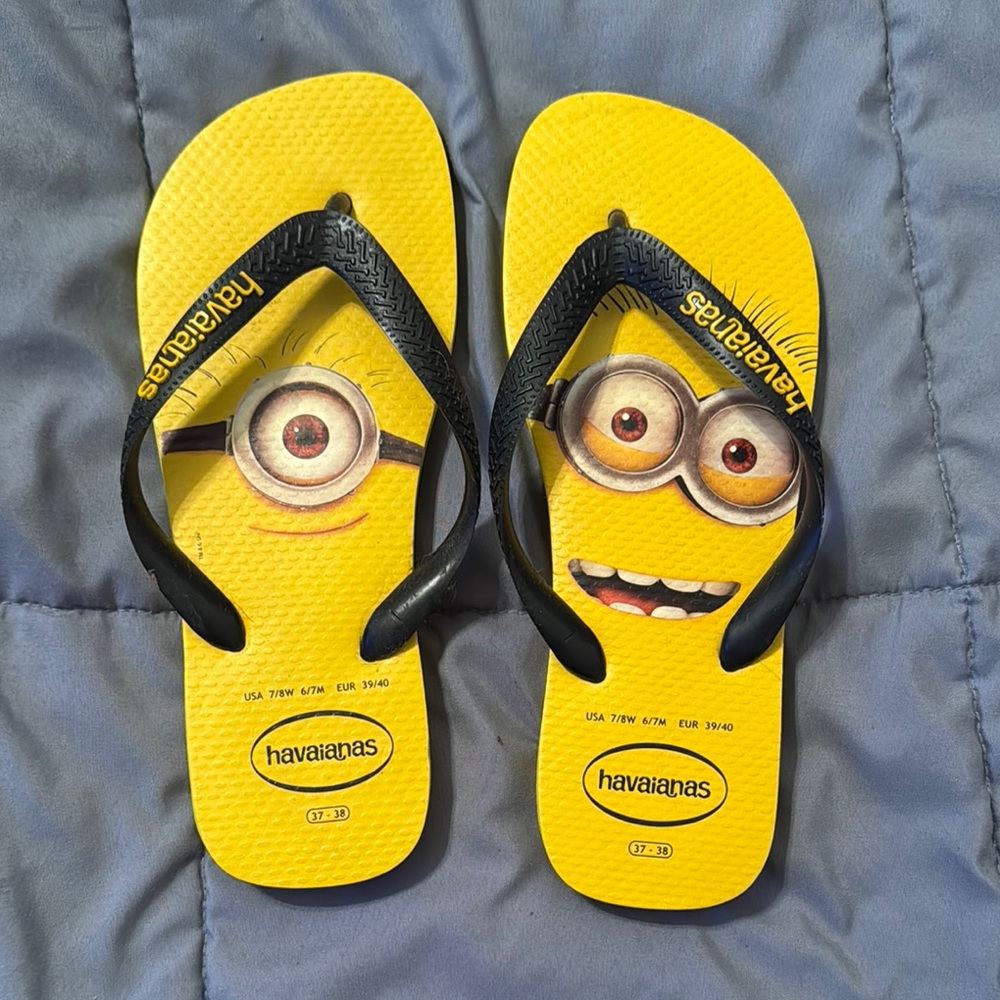 Havaianas Yellow and Black Minions Flip Flops